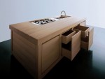 100 percent Solid Wood Kitchen which blocks chestnut wood definitely takes centre stage 100 percent Solid Wood Kitchen which blocks chestnut wood definitely takes centre stage