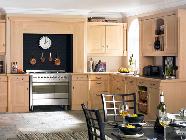 25 best traditional kitchens design inspiration beauty and elegance of the past decade