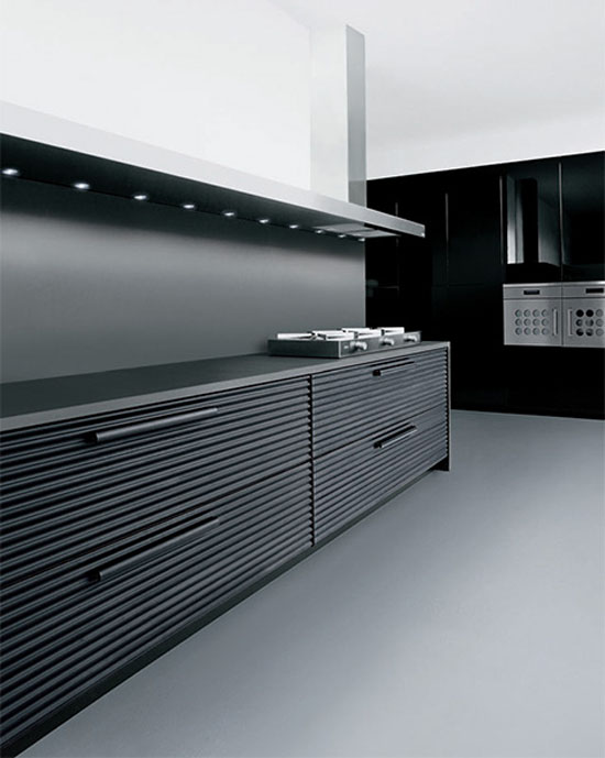 Cinqueterre anodized aluminum kitchens highly contemporary look by Schiffini