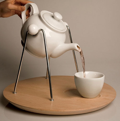 Cool Teapot Frame make easy cup positioning