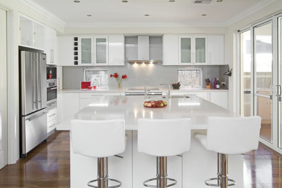 Glossy White Kitchens Design cabinets and furniture by Australian kitchen designers