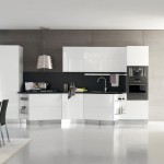 Italian kitchen designs white cabinets 1 Italian kitchen designs white cabinets