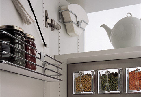 Kitchen Storage Solutions new SieMatic MultiMatic system use of slender metal bars