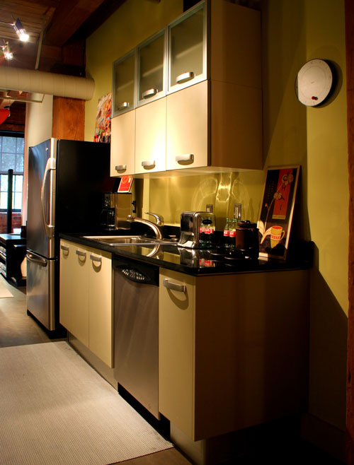 earthen color tones for small kitchen