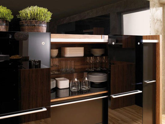 moderns kitchen design with natural wood elements by Vitrea Braal