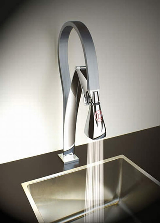 single handle kitchens faucet is hybrid flexible has LEDs-illuminating by paini