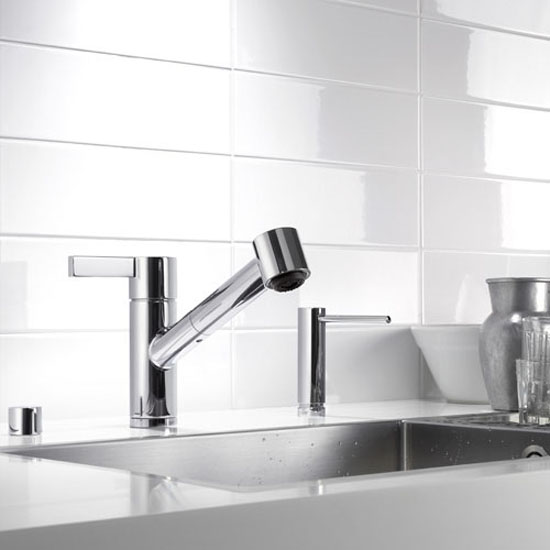 unique sleek and shiny silver colors kitchens faucet from Dornbracht Eno